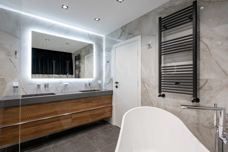 Продава 3-СТАЕН, гр. София, Изток, снимка 17 - Апартаменти - 52664920