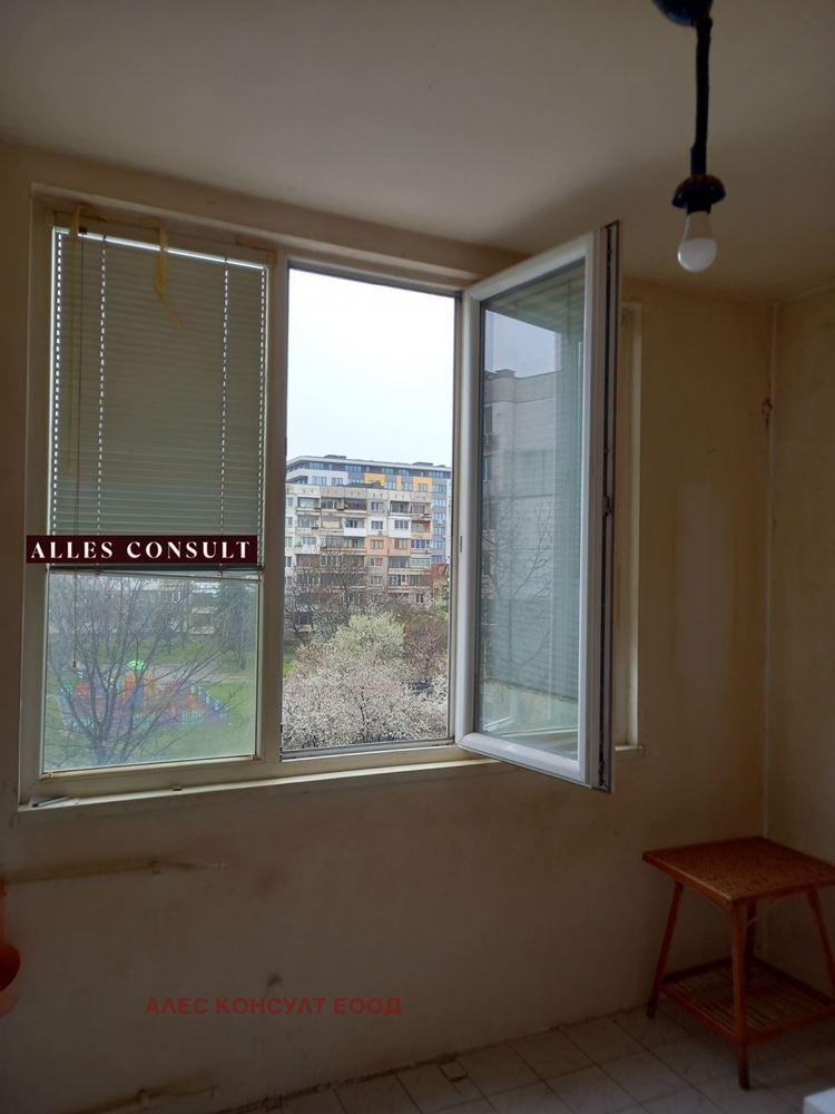 Продава 3-СТАЕН, гр. София, Люлин 4