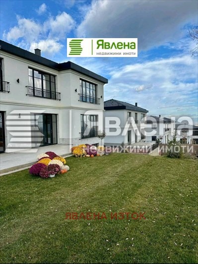 In vendita  Casa Sofia , Simeonovo , 497 mq | 11345549 - Immagine [9]