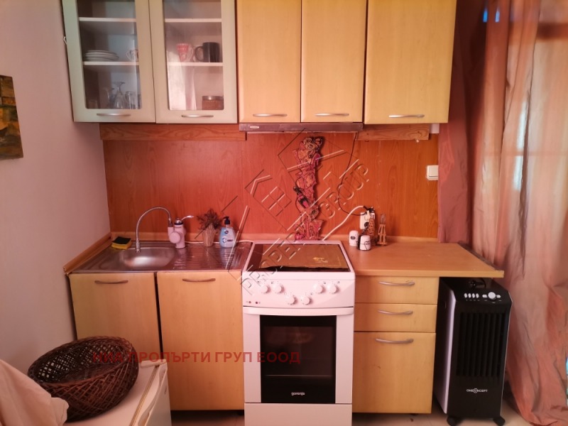 Продава КЪЩА, област Бургас, гр. Созопол • 195000 € / 381386.85 лв. • 72481490 1