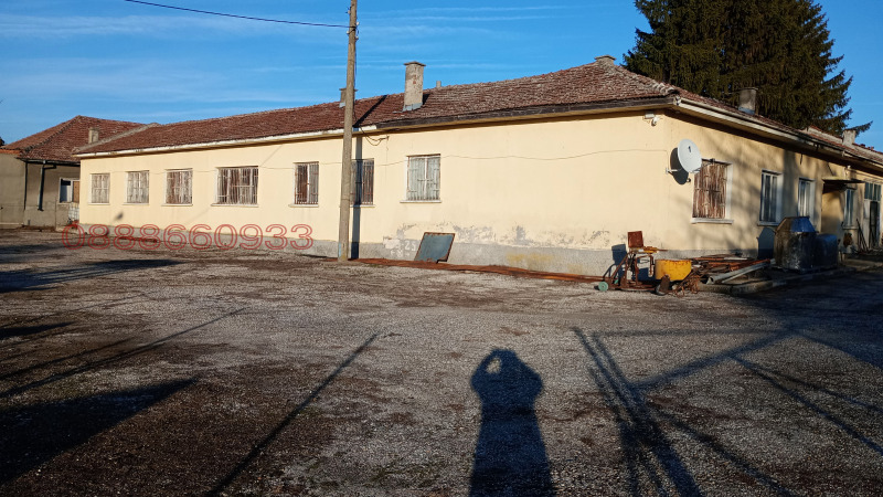 Продава ПРОМ. ПОМЕЩЕНИЕ, с. Щръклево, област Русе