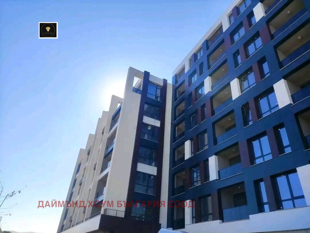 Продава 2-СТАЕН, гр. Пловдив, Тракия