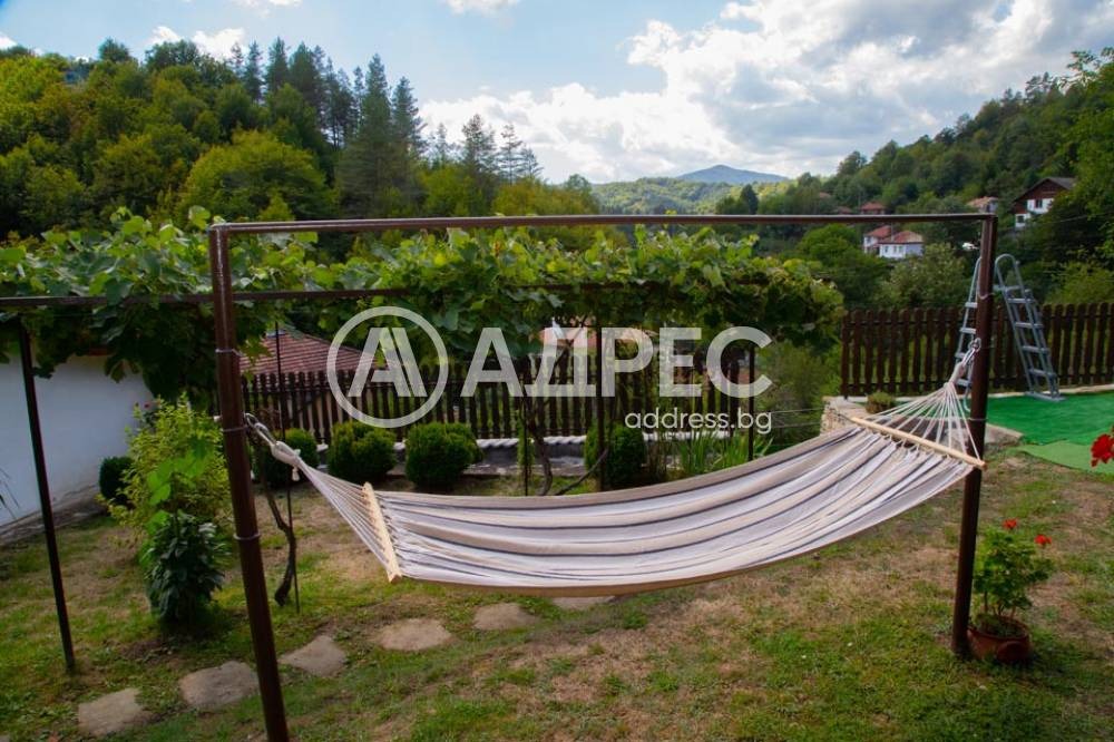 Продава КЪЩА, гр. Трявна, област Габрово, снимка 15 - Къщи - 55297028