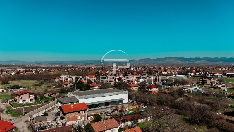 Продава ПАРЦЕЛ в град София, с. Волуяк - 1748 кв.м / 174 800 € » 341 879.08 лв., ТИТАН ПРОПЪРТИС ПРОДАЖБИ