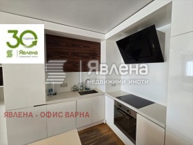3-стаен град Варна, Бриз