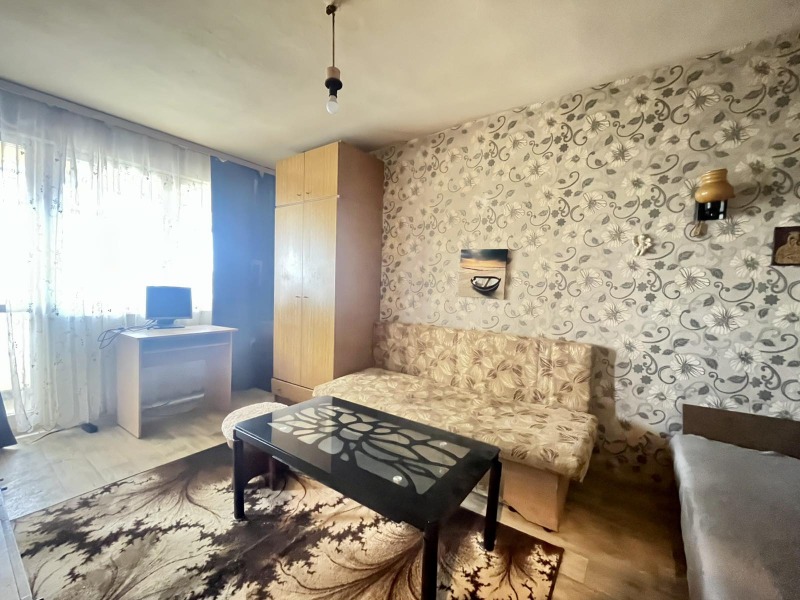 Eladó  Stúdió Ruse , Zdravec Iztok , 33 négyzetméter | 25915282