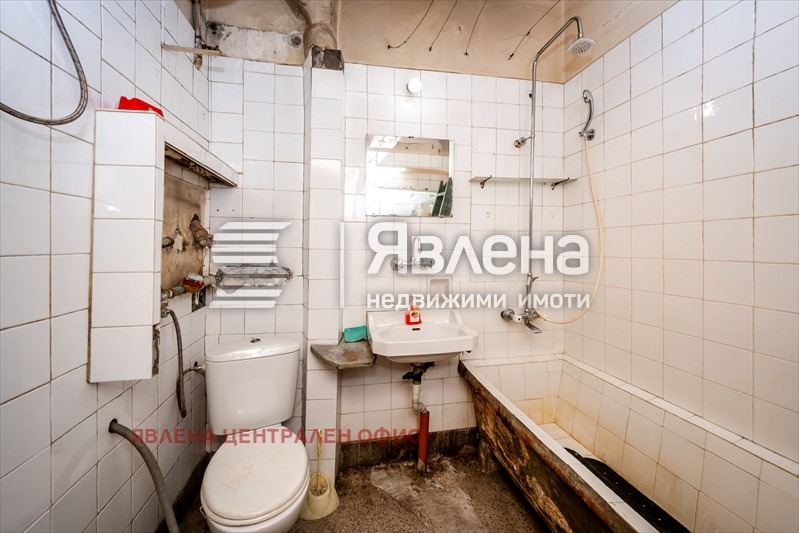 Продава 2-СТАЕН, гр. София, Център, снимка 15 - Апартаменти - 53651117