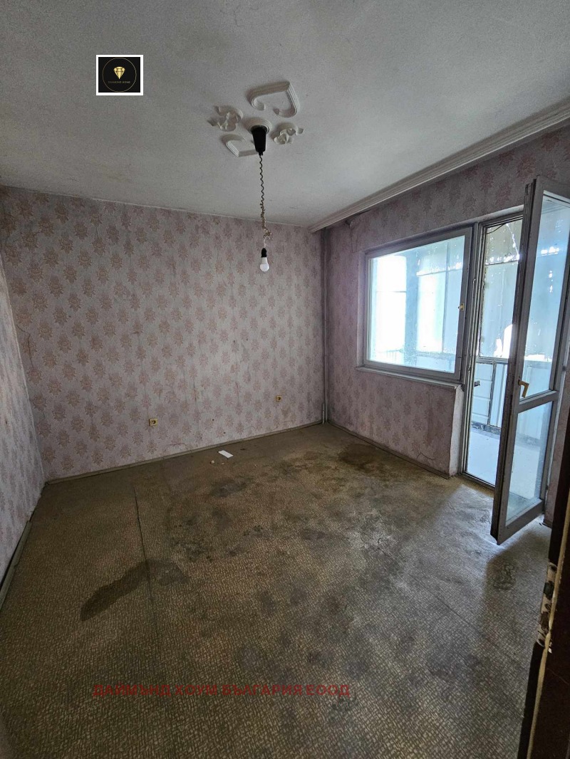 Na prodej  2 ložnice Plovdiv , Kjučuk Pariž , 86 m2 | 44313274