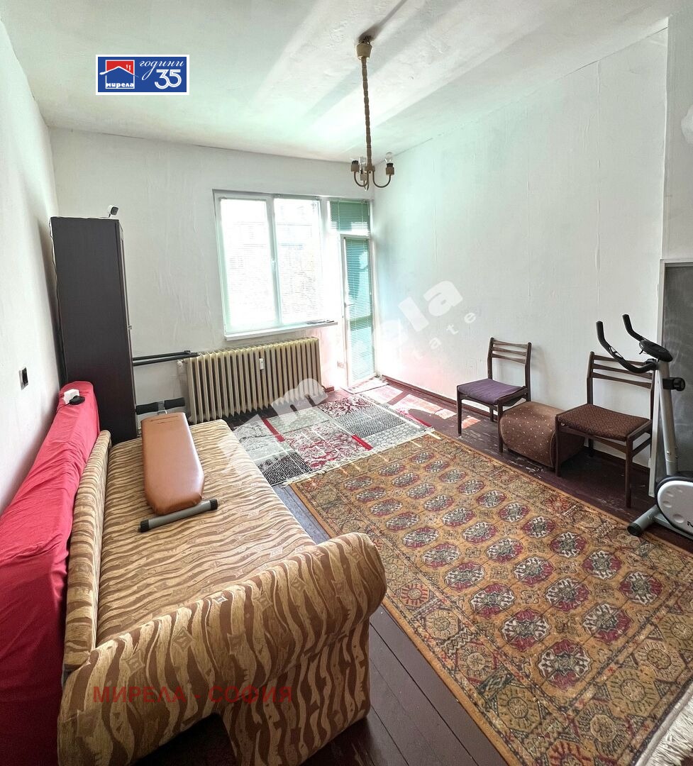 Продава 2-СТАЕН, гр. София, Център, снимка 2 - Апартаменти - 53632079