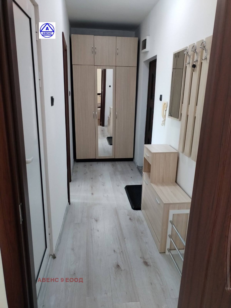 Продава 2-СТАЕН, град Плевен, Идеален център • 130000 € / 254257.90 лв. • 89932351 1