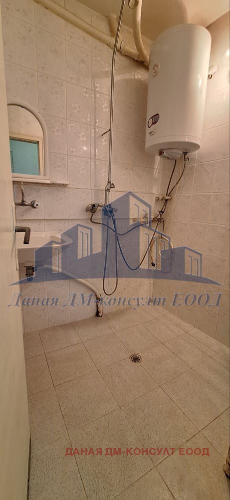 Продава 2-СТАЕН, гр. Шумен, Тракия, снимка 8 - Апартаменти - 54935467