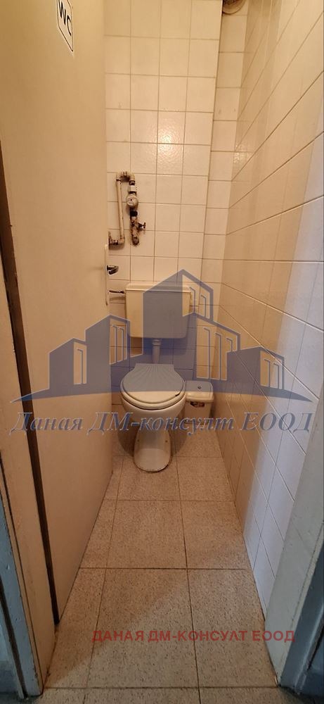 Продава 2-СТАЕН, гр. Шумен, Тракия, снимка 7 - Апартаменти - 54935467