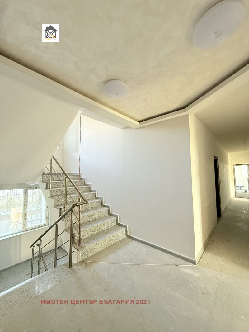 Продава 3-СТАЕН, гр. София, Горна баня, снимка 2 - Апартаменти - 52987632