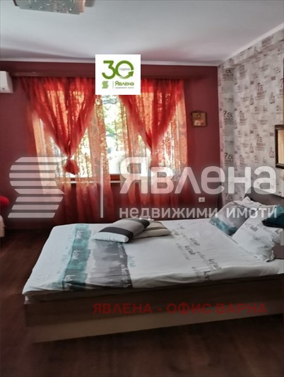 Продава МНОГОСТАЕН, гр. Варна, Център, снимка 6 - Aпартаменти - 48372373