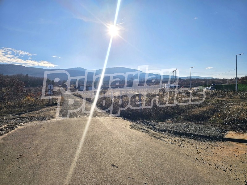 Продава ПАРЦЕЛ, с. Нови хан, област София област, снимка 14 - Парцели - 53195449