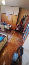 Продава 2-СТАЕН, град Плевен, Идеален център • 85000 € / 166245.55 лв. • 89932351 8