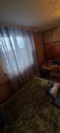 Продава 2-СТАЕН, град Плевен, Идеален център • 85000 € / 166245.55 лв. • 89932351 7