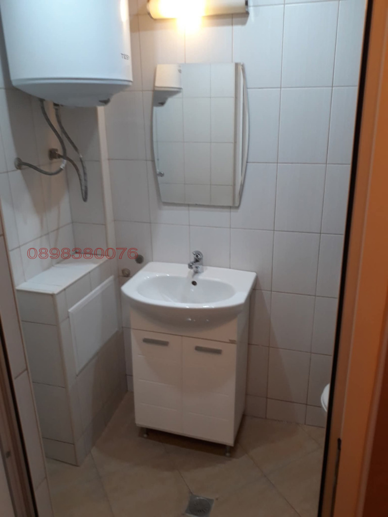 Продава 2-СТАЕН, гр. Добрич, Балик, снимка 2 - Апартаменти - 52996829