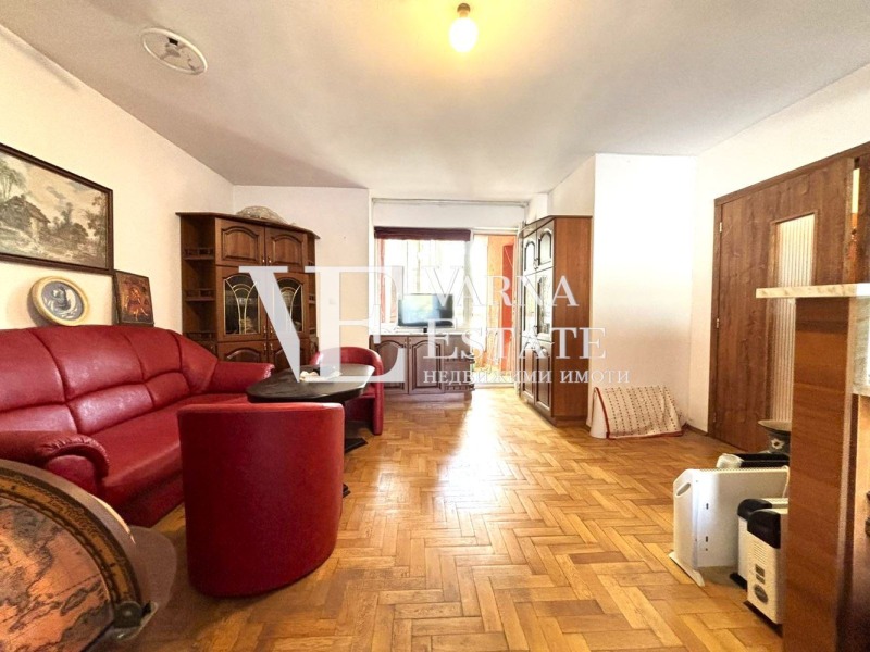Till salu  1 sovrum Varna , Cveten kvartal , 65 kvm | 83714210 - bild [2]