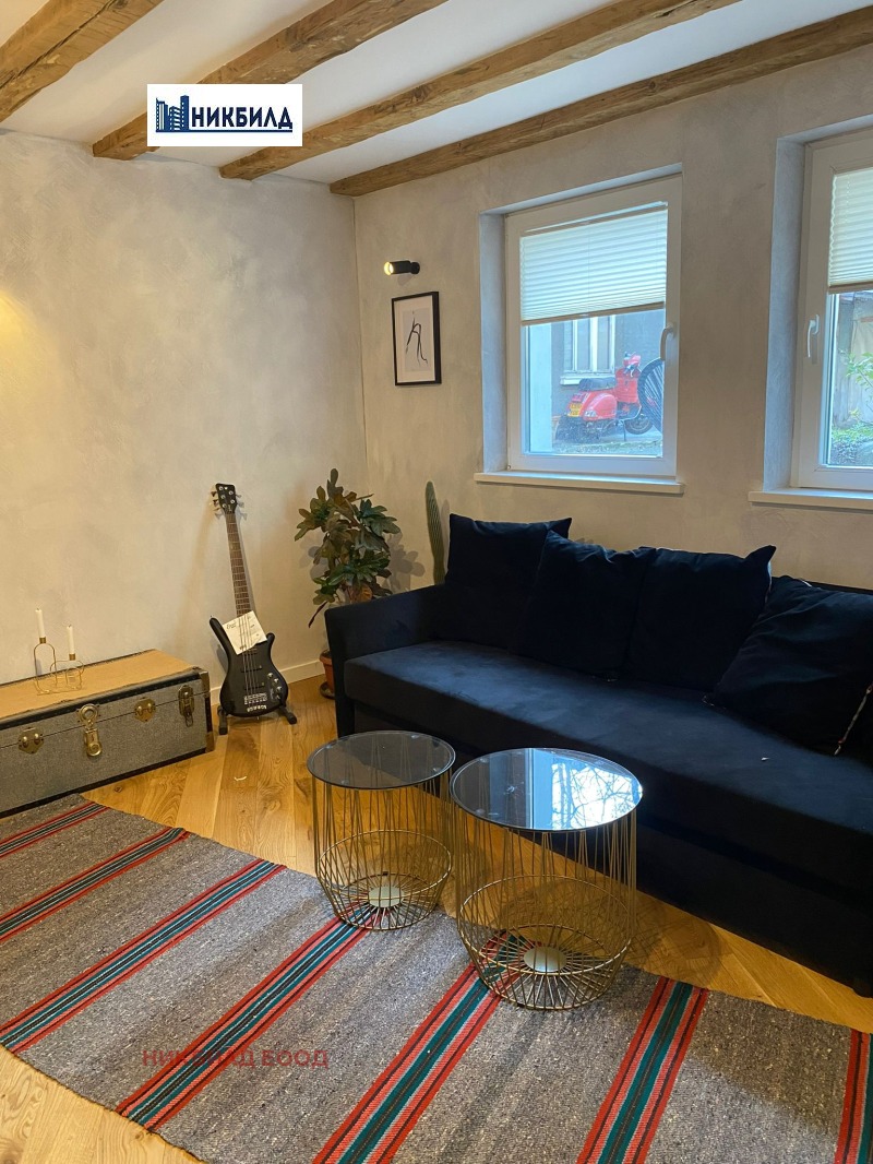 Продава 2-СТАЕН, гр. София, Център, снимка 2 - Апартаменти - 53568477