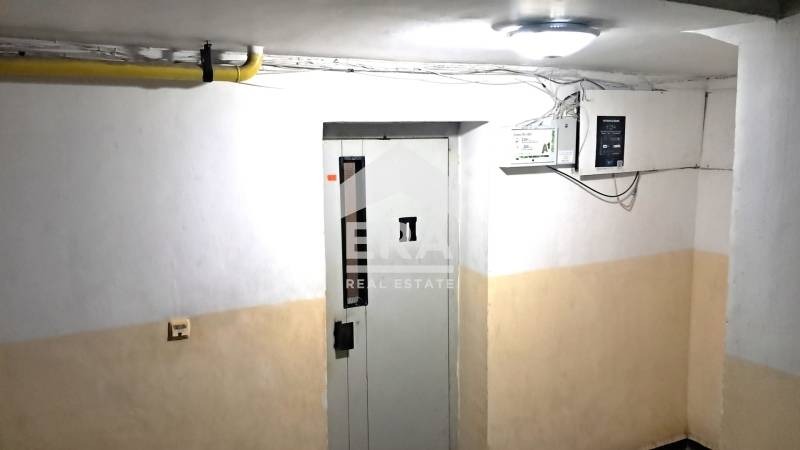 Продава 3-СТАЕН, гр. Варна, Център, снимка 15 - Апартаменти - 53081723