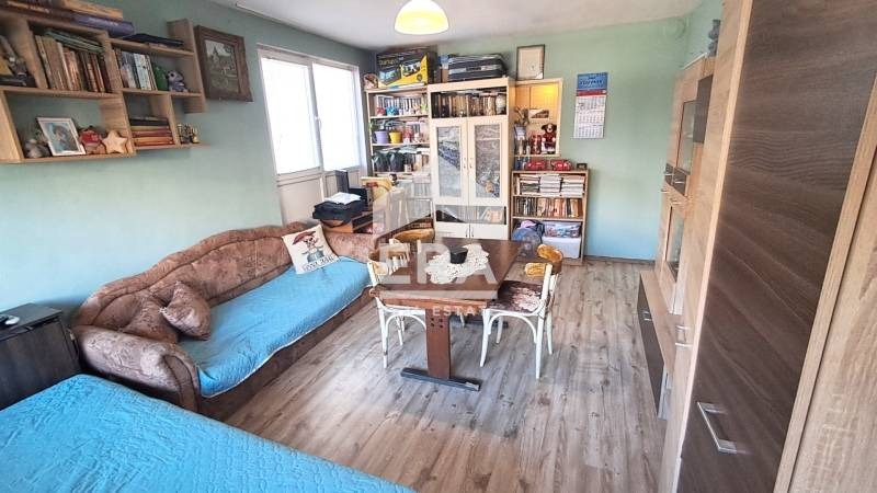 Продава 3-СТАЕН, гр. Варна, Център, снимка 2 - Апартаменти - 53081723