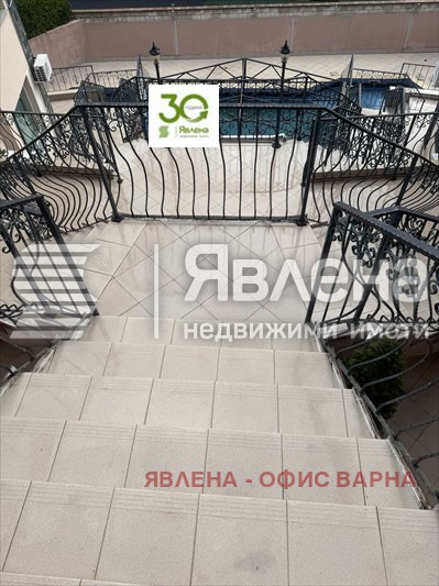 Продава 4-СТАЕН, гр. Варна, к.к. Чайка, снимка 2 - Апартаменти - 54684022