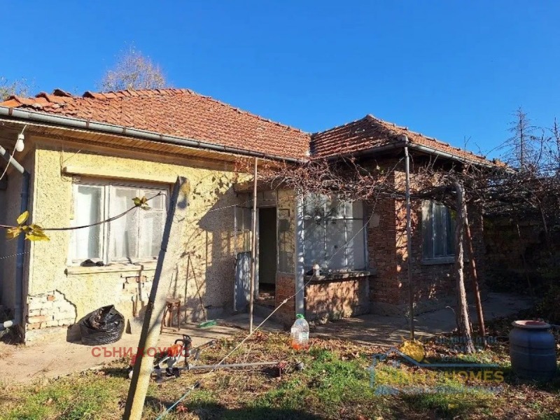 Продава КЪЩА, област Велико Търново, с. Поликраище • 39000 € / 76277.37 лв. • 96697941 1