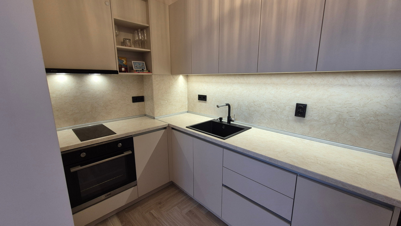 Продава 2-СТАЕН, гр. София, Витоша, снимка 3 - Апартаменти - 54119312