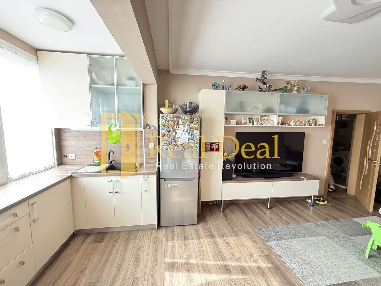 Продава 3-СТАЕН, гр. София, Люлин 4, снимка 3 - Апартаменти - 53949656