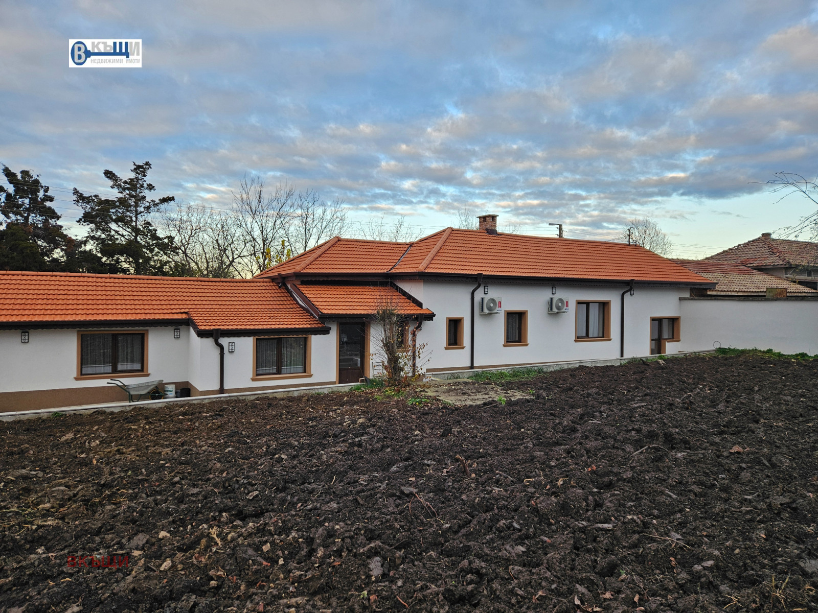 Продава КЪЩА, с. Ново село, област Велико Търново, снимка 3 - Къщи - 54123623