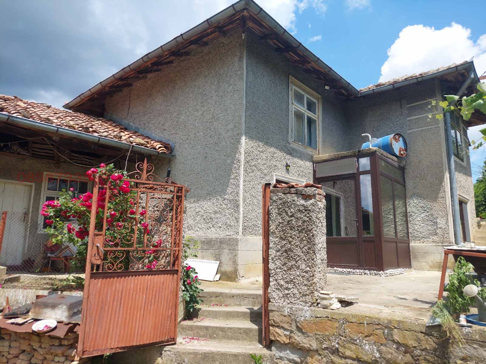 Продава КЪЩА, с. Бял бряг, област Шумен, снимка 2 - Къщи - 54812898