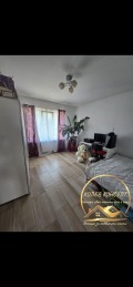 Продава ЕТАЖ ОТ КЪЩА, гр. Димитровград, област Хасково, снимка 3