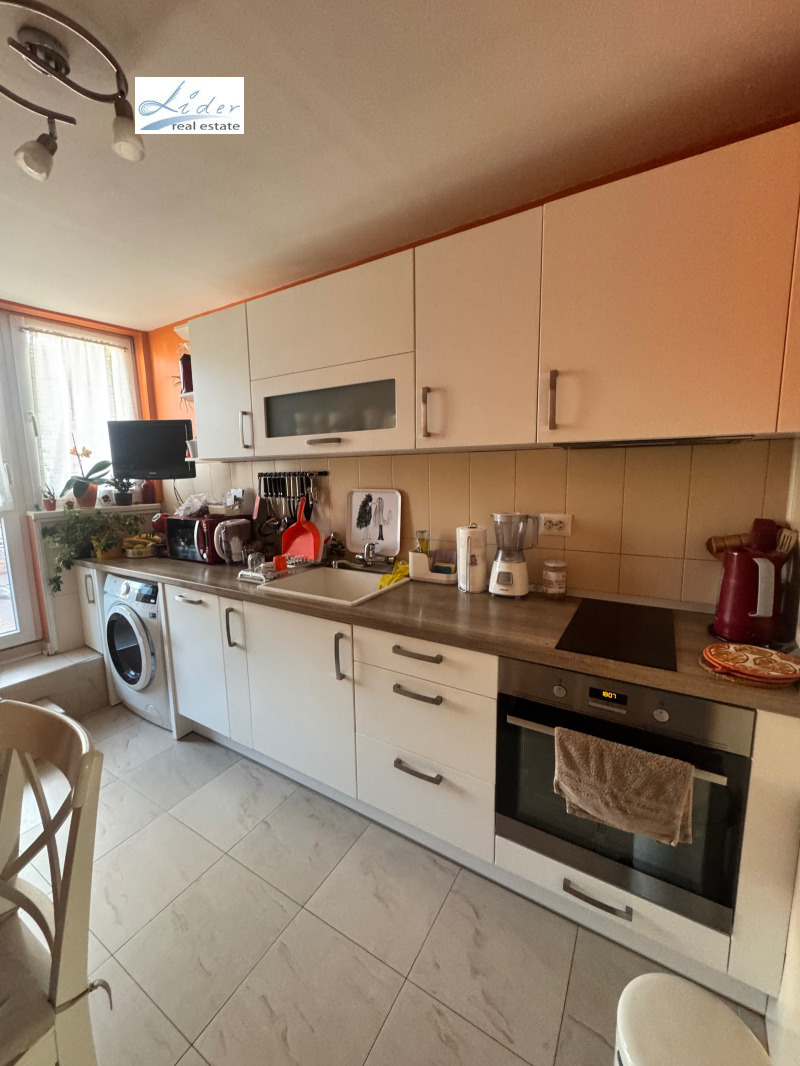 Продава МНОГОСТАЕН в град София, Център - 117 кв.м / 300 000 € » 586 749.00 лв., ЛИДЕР ИМОТИ ООД