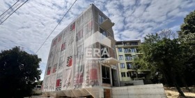 1 sovrum k.k. Tjaika, Varna