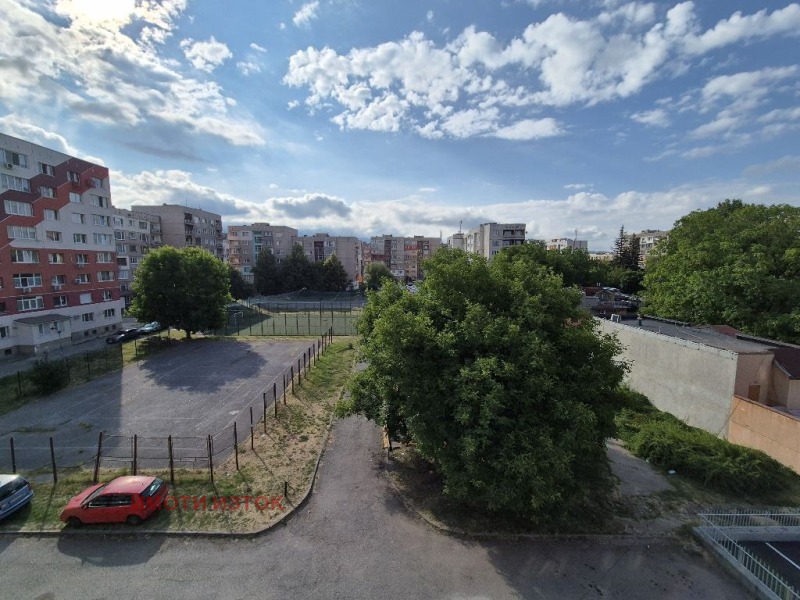 Til salgs  1 soverom Pernik , Iztok , 48 kvm | 33079885 - bilde [10]