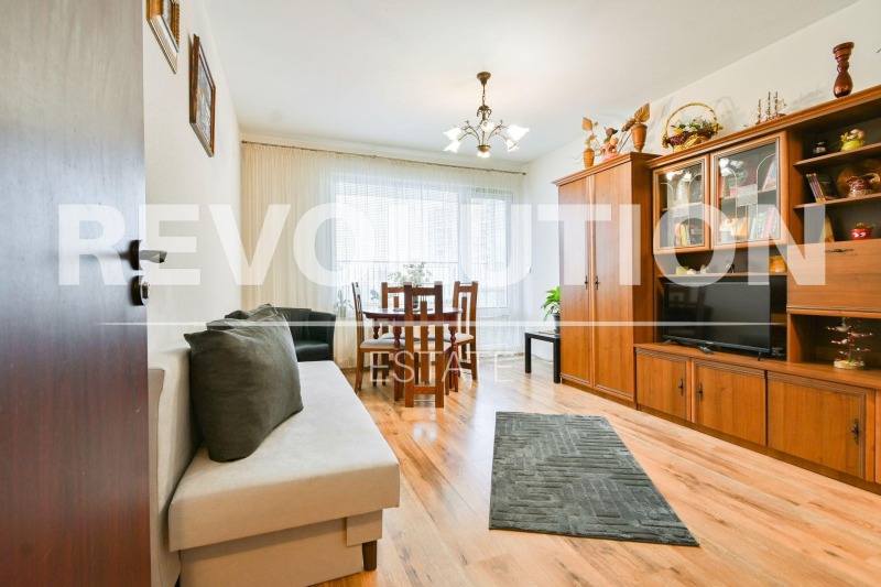 Продава 2-СТАЕН, гр. София, Манастирски ливади, снимка 2 - Апартаменти - 52882905