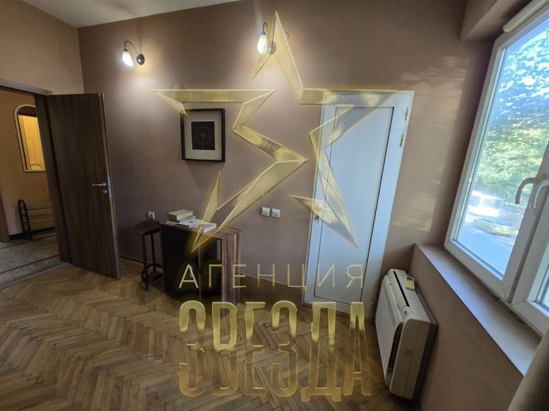 Продава  3-стаен град Пловдив , Център , 98 кв.м | 34801059