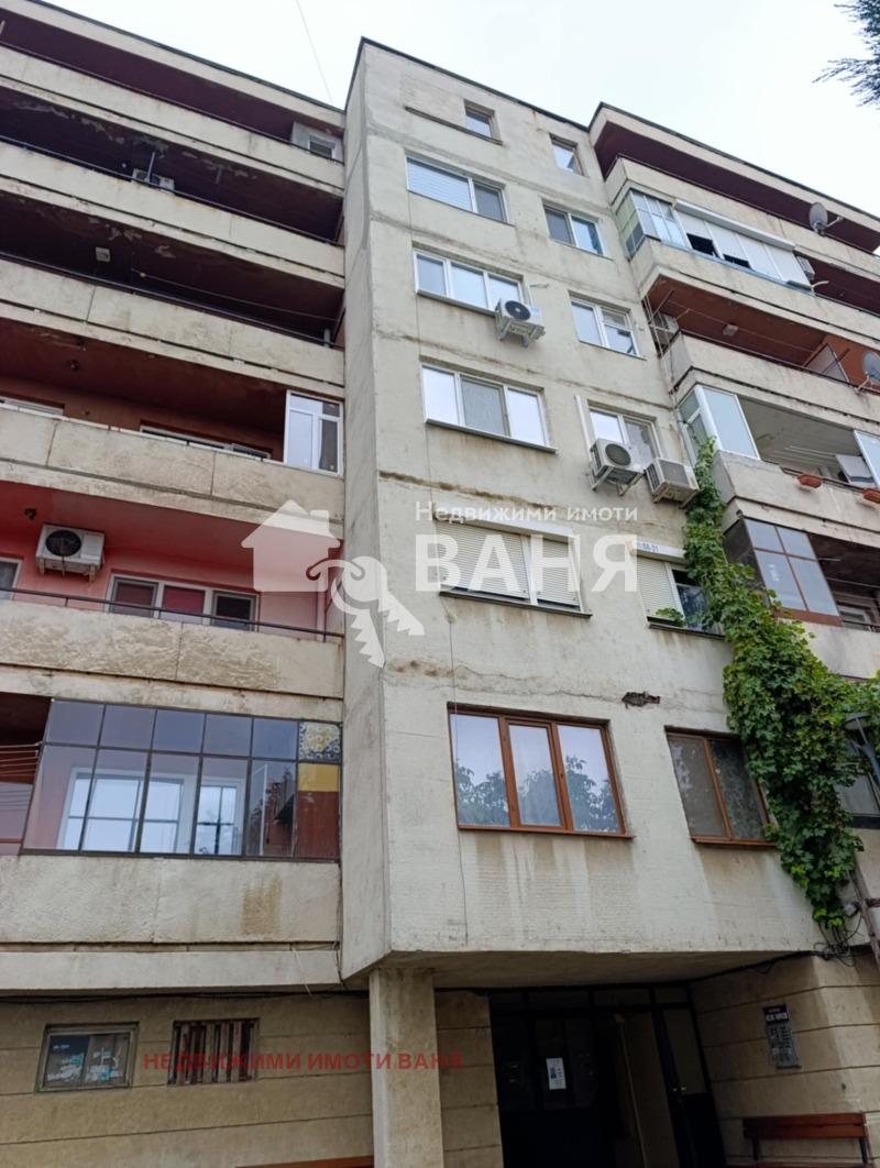 Te koop  2 slaapkamers regio Plovdiv , Karlovo , 93 m² | 31365884
