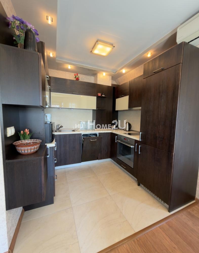 Продава 3-СТАЕН, гр. Варна, Бриз, снимка 3 - Апартаменти - 54768407