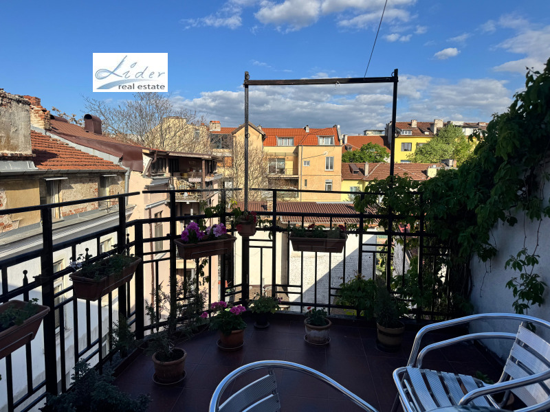De vânzare  3 dormitoare Sofia , Țentâr , 117 mp | 32421267 - imagine [4]