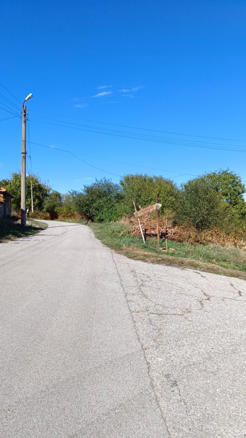 Продава КЪЩА, с. Горски горен Тръмбеш, област Велико Търново