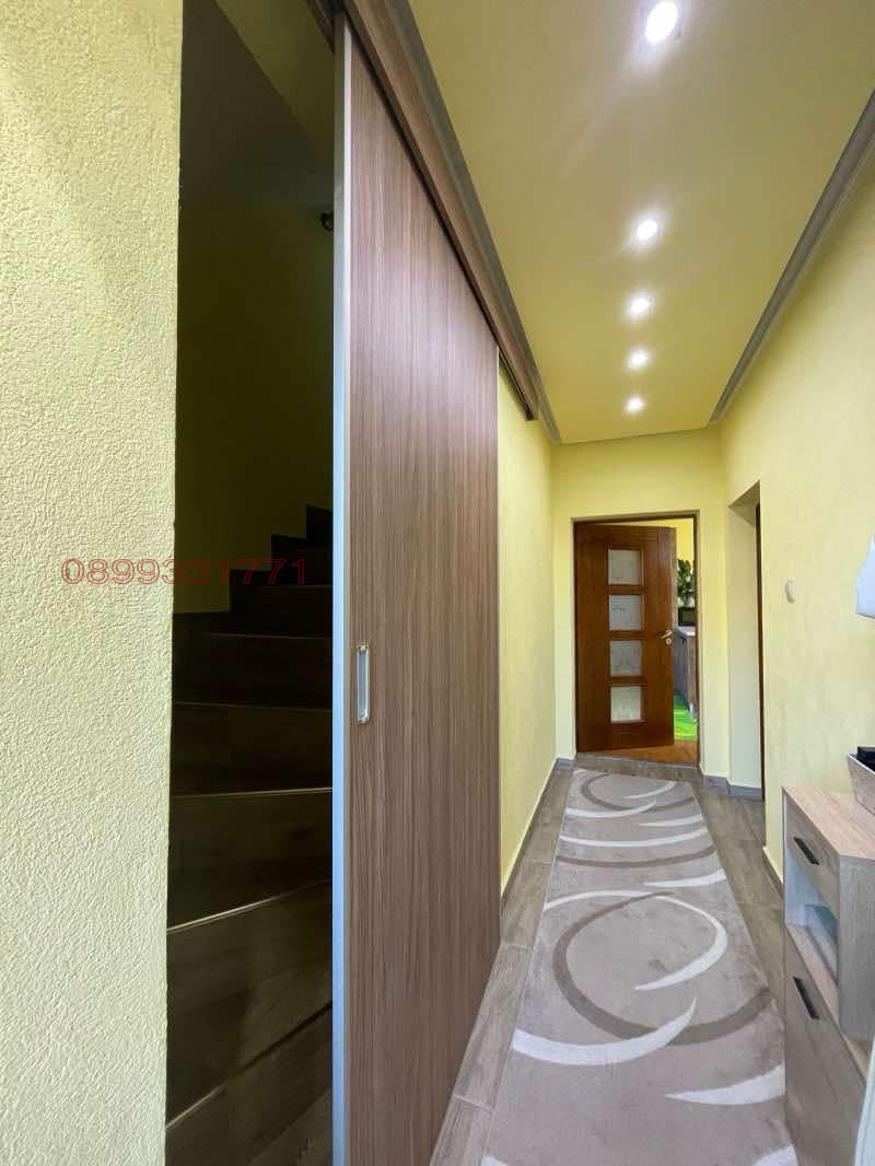 À venda  Casa região Plovdiv , Manole , 205 m² | 18921300 - imagem [4]