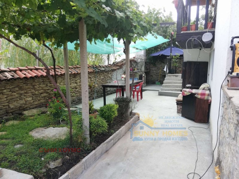 Продава КЪЩА, с. Леденик, област Велико Търново, снимка 6 - Къщи - 52649225