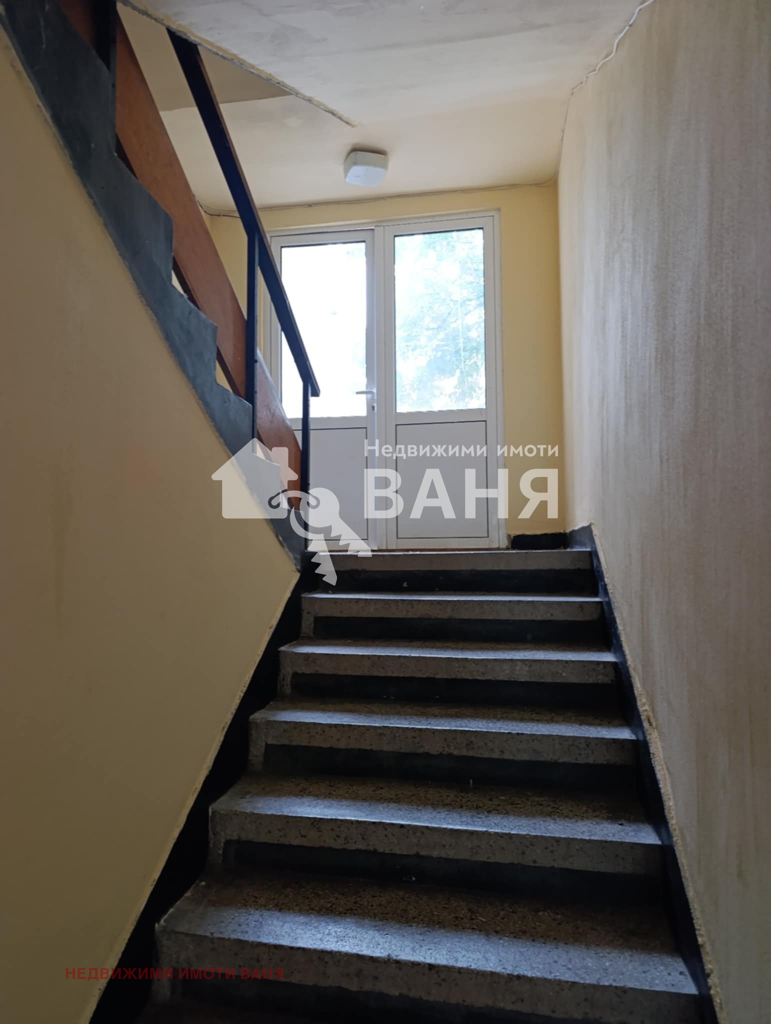 Продава 3-СТАЕН, гр. Карлово, област Пловдив, снимка 9 - Апартаменти - 52060929