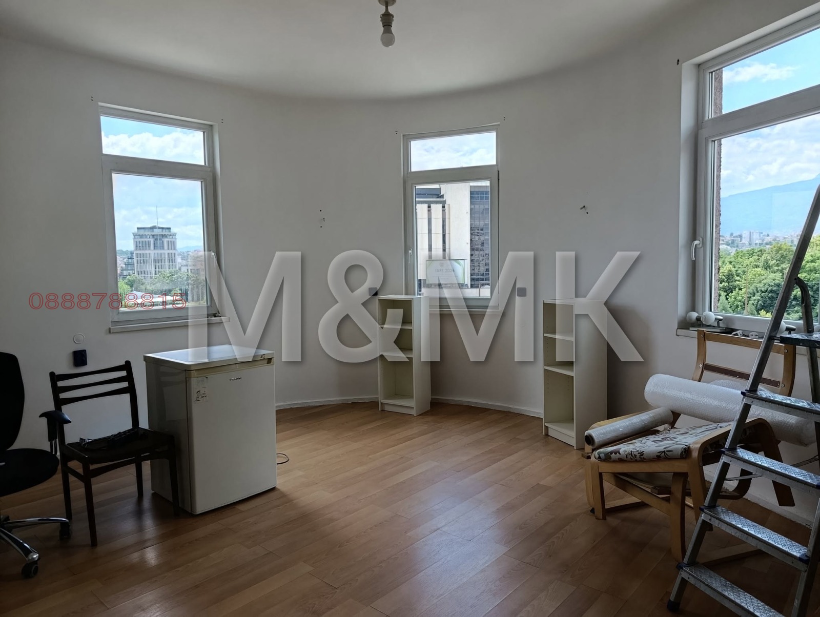 Продава 4-СТАЕН, гр. София, Център, снимка 3 - Апартаменти - 54995037