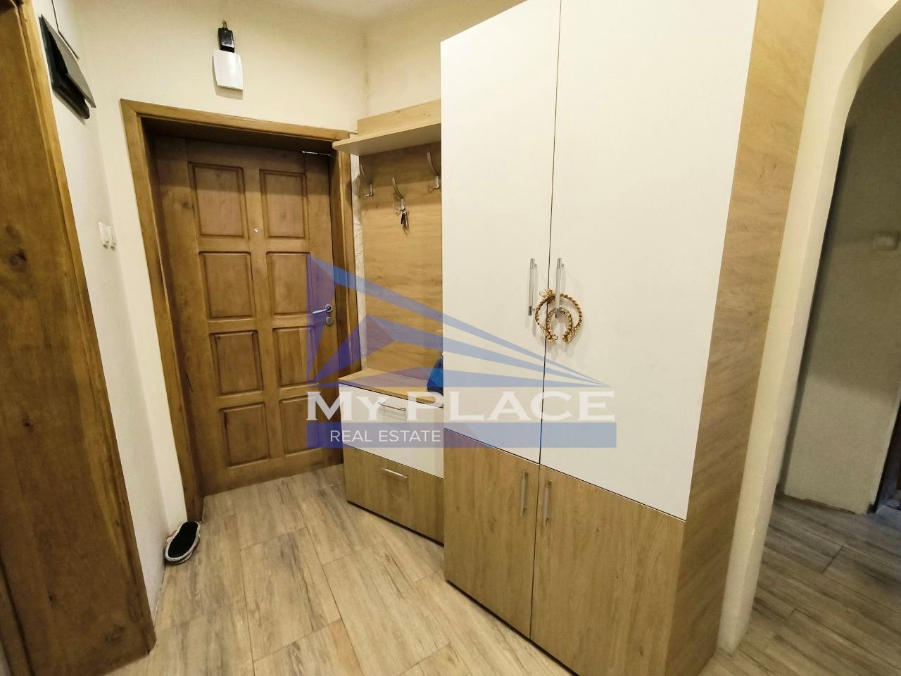Продава 4-СТАЕН, гр. Шумен, Център, снимка 8 - Апартаменти - 55055693