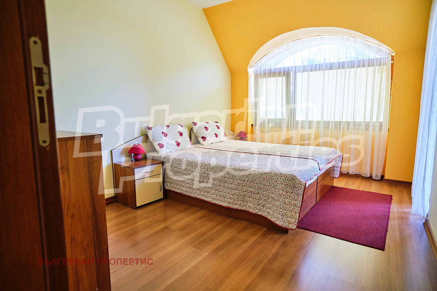 Продава КЪЩА, гр. Благоевград, Широк център, снимка 3 - Къщи - 54028940