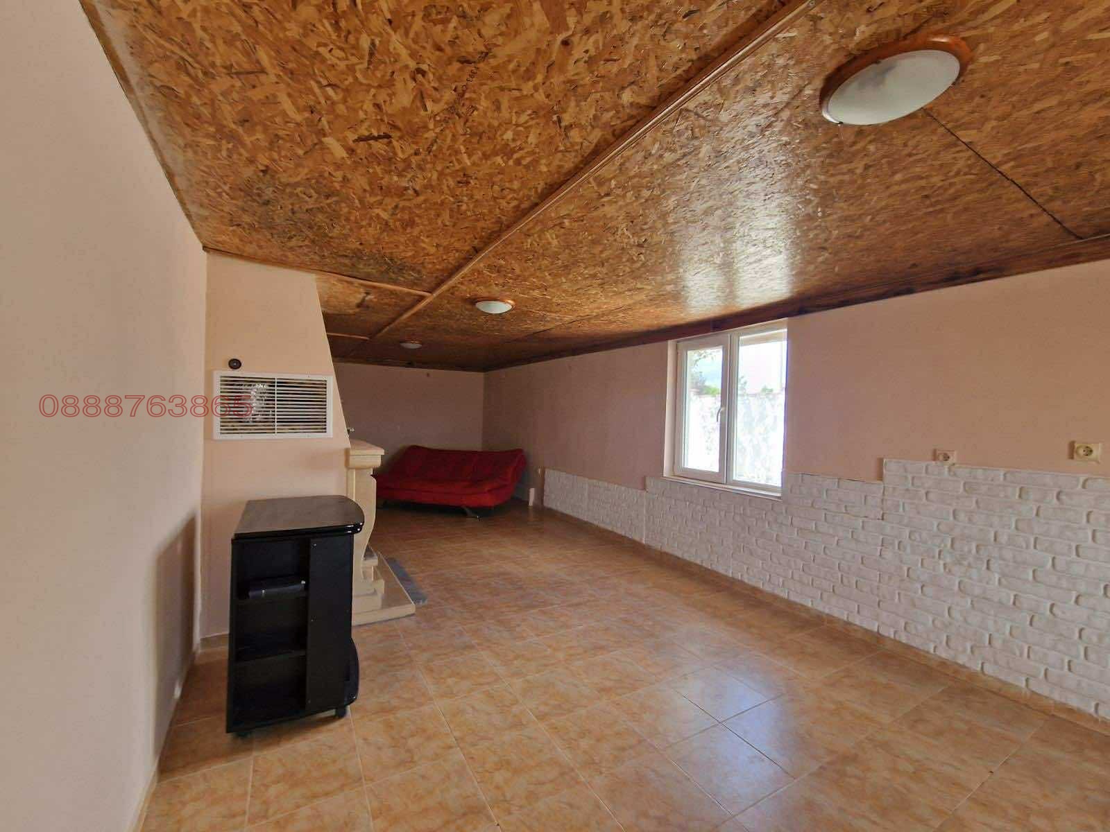 Продава КЪЩА, гр. Айтос, област Бургас, снимка 2 - Къщи - 54186966