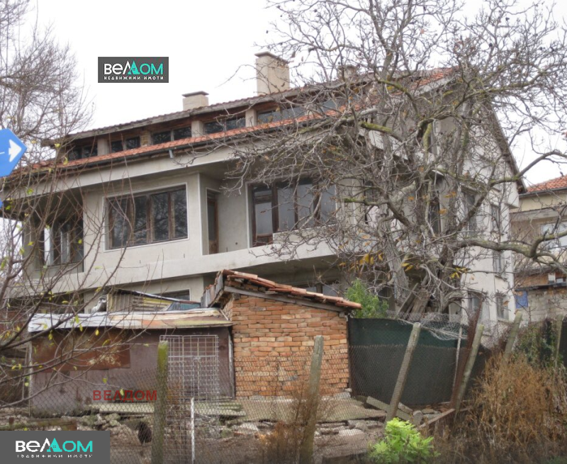 Продава КЪЩА в област Варна, гр. Бяла - 460 кв.м / 180 000 € » 352 049.40 лв., ВЕЛДОМ